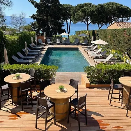 Hotel La Pinede-2