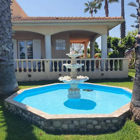 Villa Les Palmiers -Stretta Di I Mandarini-3