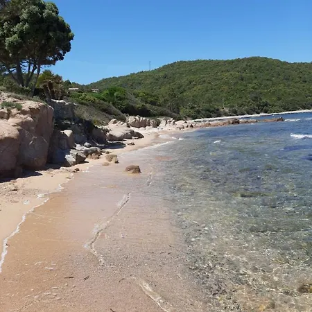 Mini Villa à 100m de la mer avec prise de recharge privative 3,6kw-2