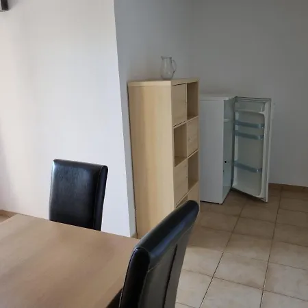 Appartement T2 dans résidence avec piscine-2