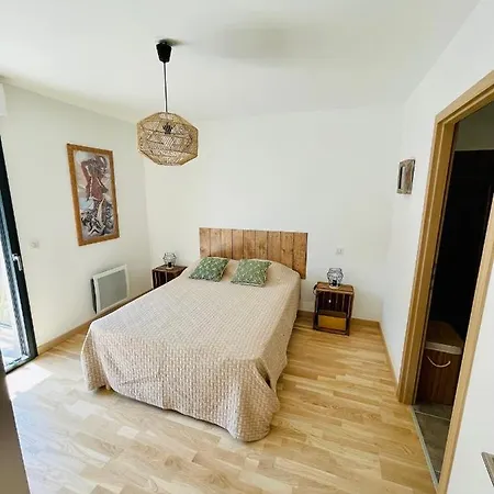Ajaccio T2 Grand Standing Neuf - Centre Ville Et Plages - 4 Personnes - Parking Prive-2