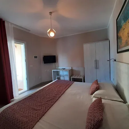 Cyrnea B&B - Adults Only-3