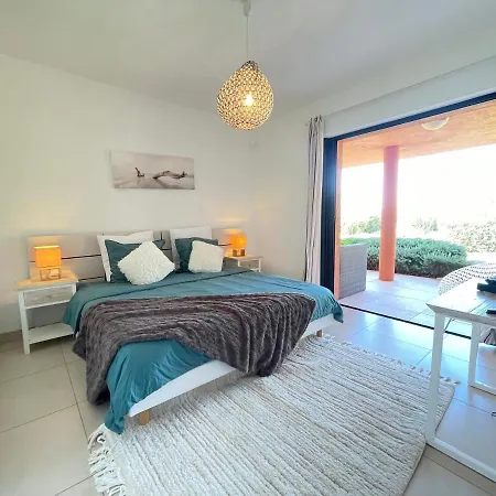Villa Santa Giulia, vue panoramique sur la mer, 900 m de la plage-2