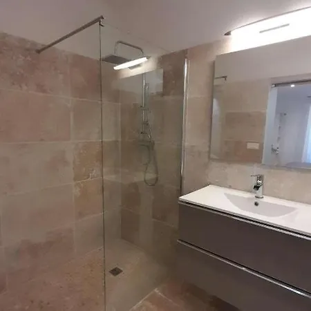 Appartement Centre Ville Rue Pietonne-2
