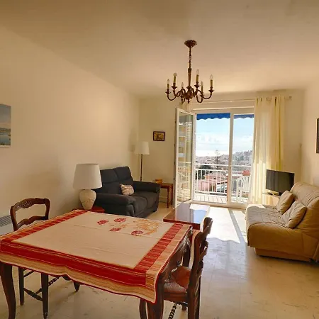 Appartement 2 Pieces Avec Parking A Ajaccio - Fr-1-61-474-3
