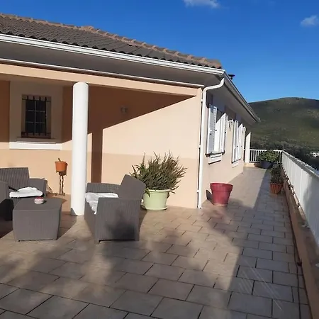 Villa 180° C De Vue Imprenable-3
