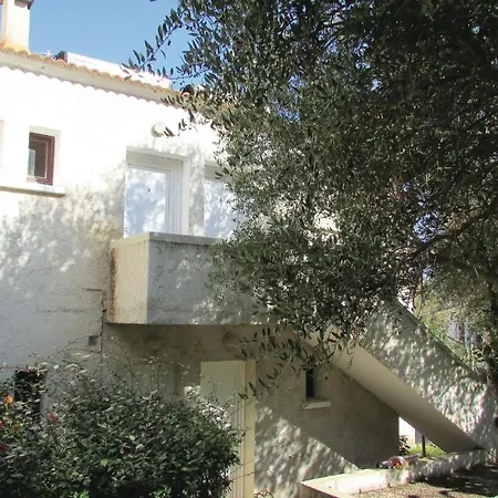 Beautiful Apartment In Algajola With-2