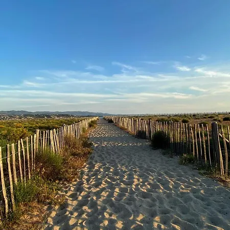 T2 Vue Mer - Entree De Ville-3