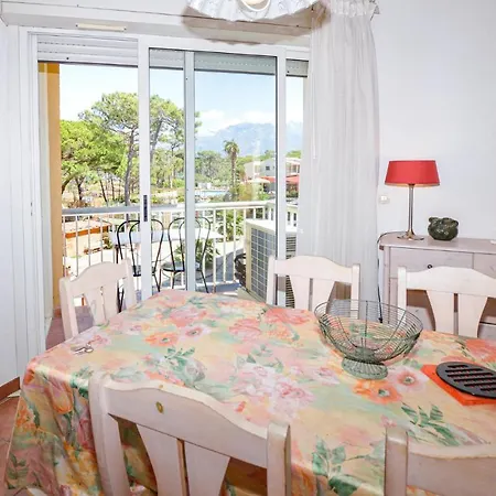 Stunning Apartment In Calvi With 2 Bedrooms And Wifi-2