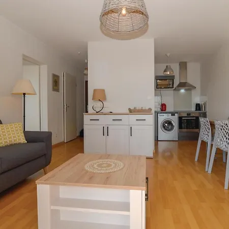 Stunning Apartment In Ajaccio With 1 Bedrooms And Wifi-2