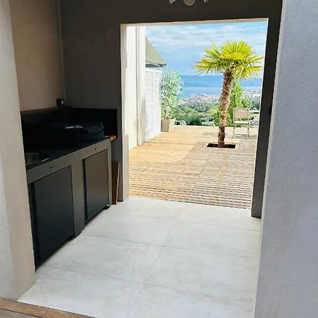CASA LC chambre2 vue Mer Jacuzzi-2