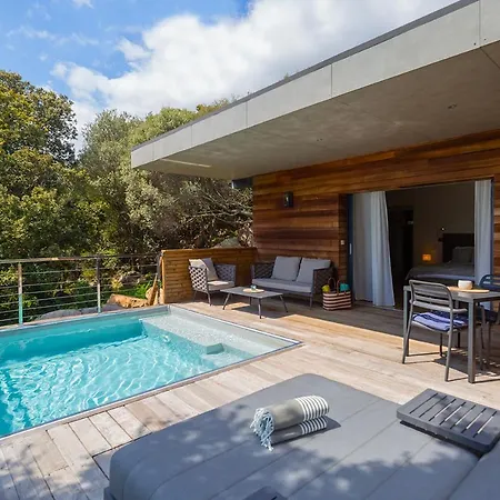 Swim Lodge Hotel Piscine Privee Ou Jacuzzi Prive-2