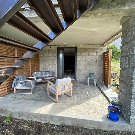 Grande Chambre Avec Salon Et Salle De Douche En Rez De Jardin Avec Parking-3