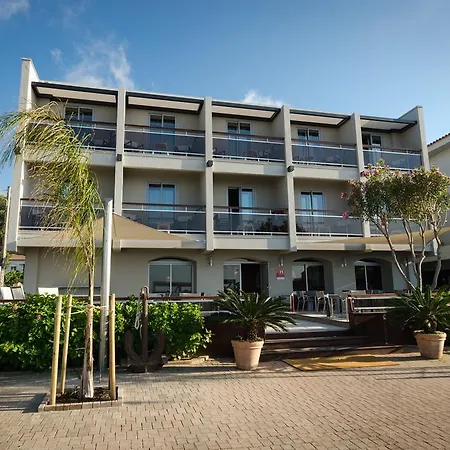 Hotel L'Amiral-3