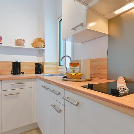 Charmant Appartement - Jardinet Prive - 5 Minutes Des Plages Sanguinaires - Ajaccio-2