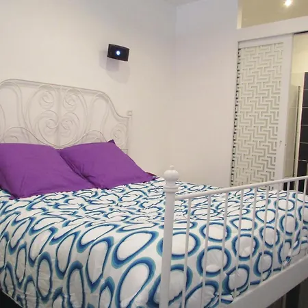2 Bedroom Awesome Apartment In Algajola-2