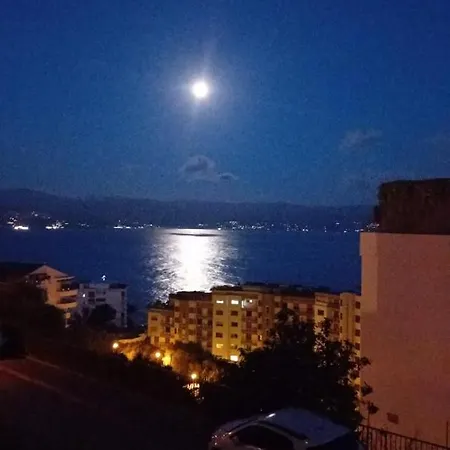 AJACCIO VUE MER ET MONTAGNES JACUZZI 300M PLAGEs-3