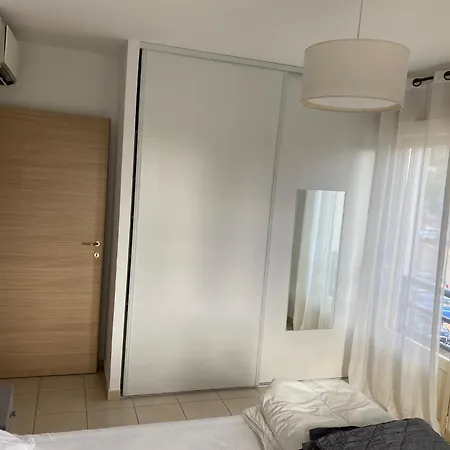 Superbe appartement avec parking privé, proche commerces et mer-2