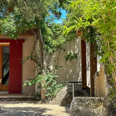Domaine Villas Celia-3