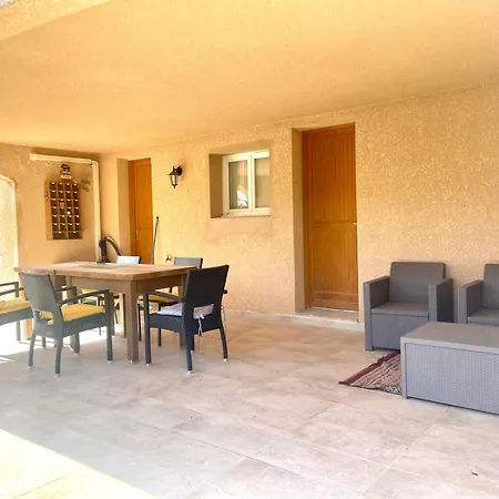 Bel Appartement Dans Hameau Calme-2