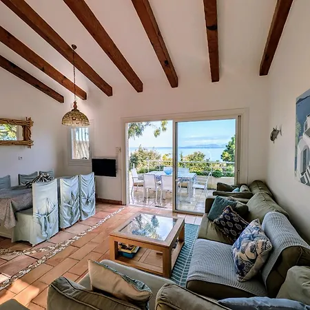 La Villa Acacia-3