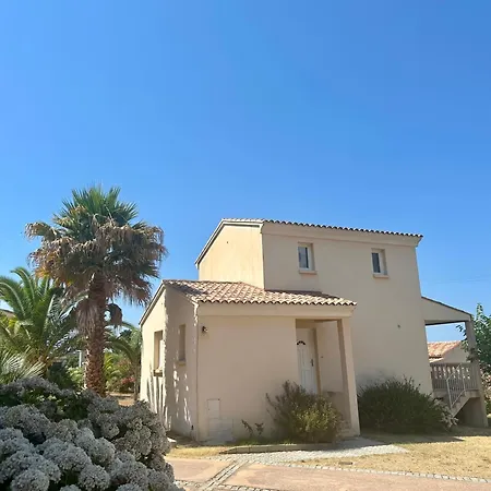 Manureva Calvi-3