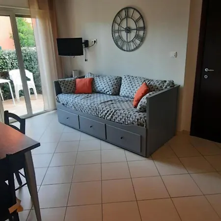 Chez Valérie et Stéphane, Les terrasses de Lozari-3