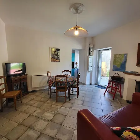 Chez Paulette - meublé de tourisme classé 3 étoiles-2
