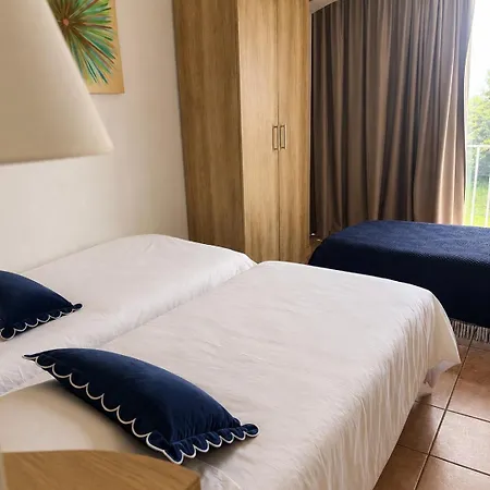 Hotel Alata-2