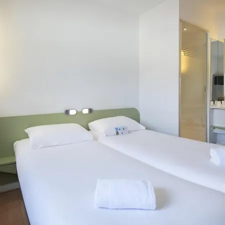 Ibis Budget Ajaccio-3