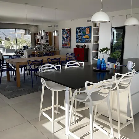 Suite Maritime: Seaside Terrace with Private Parking-2