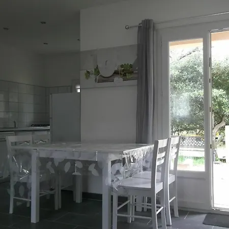 House With One Bedroom In Porto-Vecchio, With Pool Access, Furnished T-3
