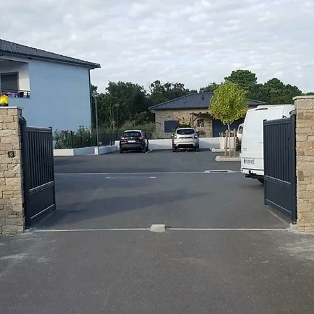 Plage A 6 Minutes De Voiture - 46M2 Jardin Et Terrasse - Appt Rdc 4 Personnes-2