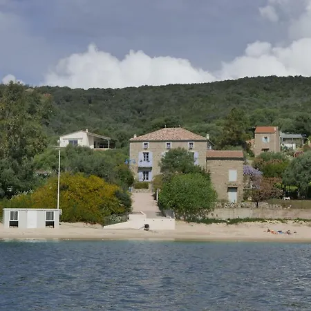 Les Figuiers-3