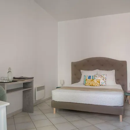 Chambre Cozy Et Confortable Au Coeur D'Ajaccio-3