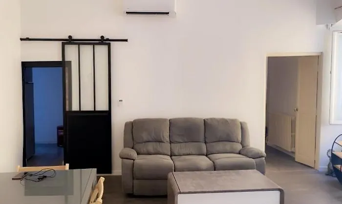 Merveilleux appartement sur la place du marché de Bastia Bastia 
