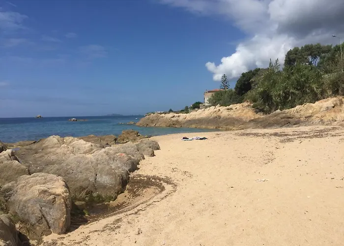Appartement T3 Classe 3 Etoiles Vue Mer Avec Terrasse ,Plage 2 Minutes A Pied Ajaccio 