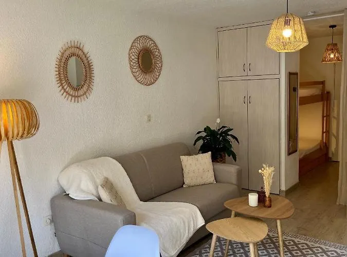 Joli Studio à 2 minutes à pied de la plage Calvi  che accetta animali