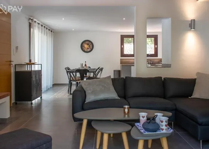 Villa Colombo Bonifacio 