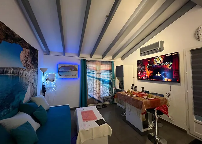 Pet frindly Holiday Cottages in Porto-Vecchio (Corsica)