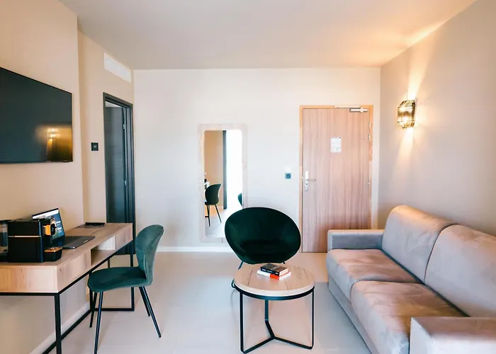 Hôtel Spa Restaurant La Madrague Lucciana 