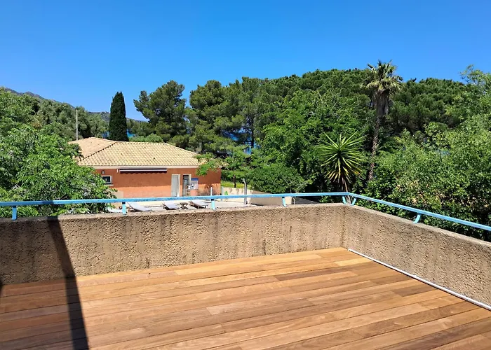 Villas à Saint-Florent (Corsica)