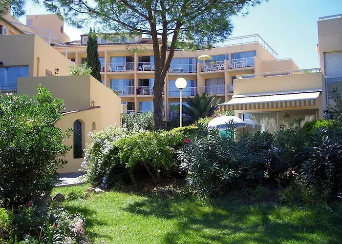 Boutique Les Residences Pinea Calvi 