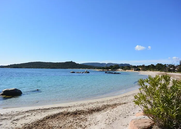 Private Laurence Porto-Vecchio 